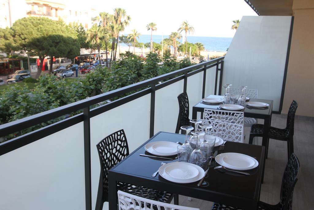Apartamentos Cambrils Playa Spa Eksteriør billede